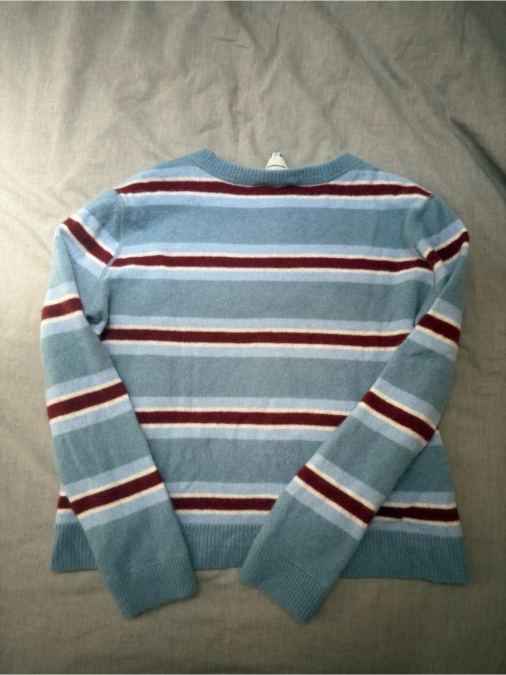 Reformation cashmere boyfriend sweater M Bluebell - Picture 4 of 4